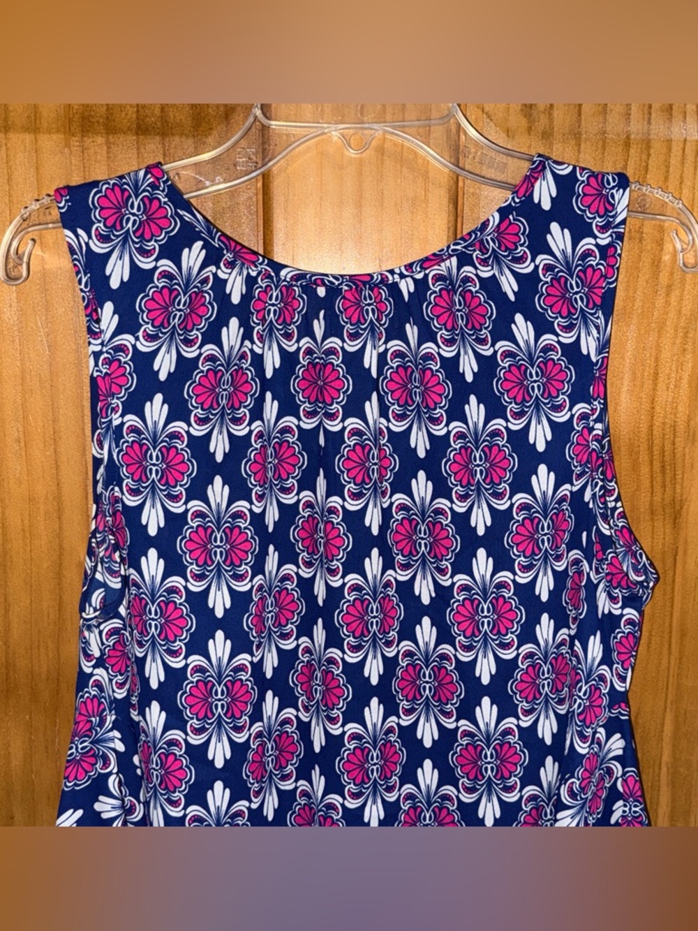 NwoT C Navy Tank Tunic with Pink and White Floral Print - S - Picture 9 of 12